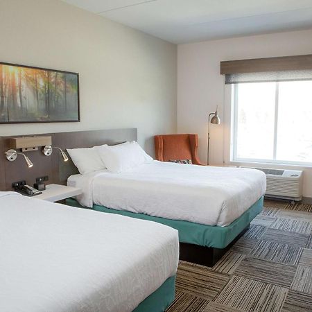 Hilton Garden Inn Corning Downtown Zewnętrze zdjęcie