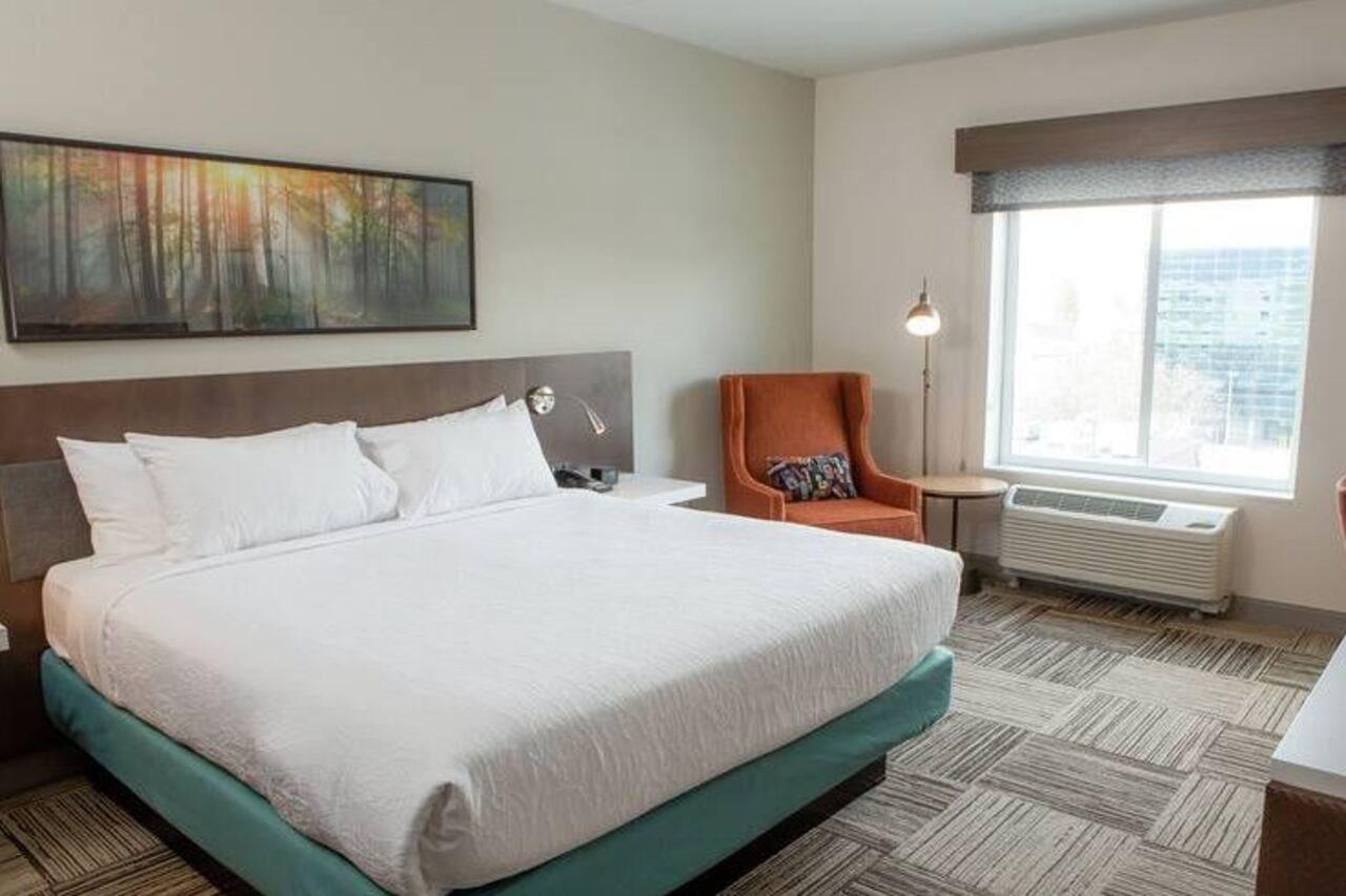 Hilton Garden Inn Corning Downtown Zewnętrze zdjęcie